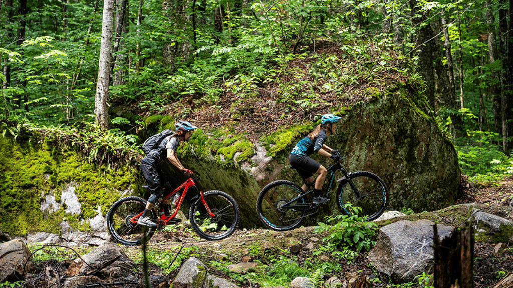 Vtt électrique Velo De Montagne A Louer Location Fat Bike 1/2